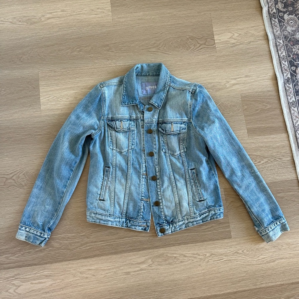 Light Wash Denim Jean Jacket